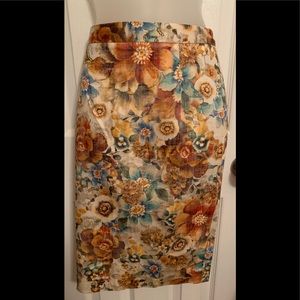 Zara basics floral skirt